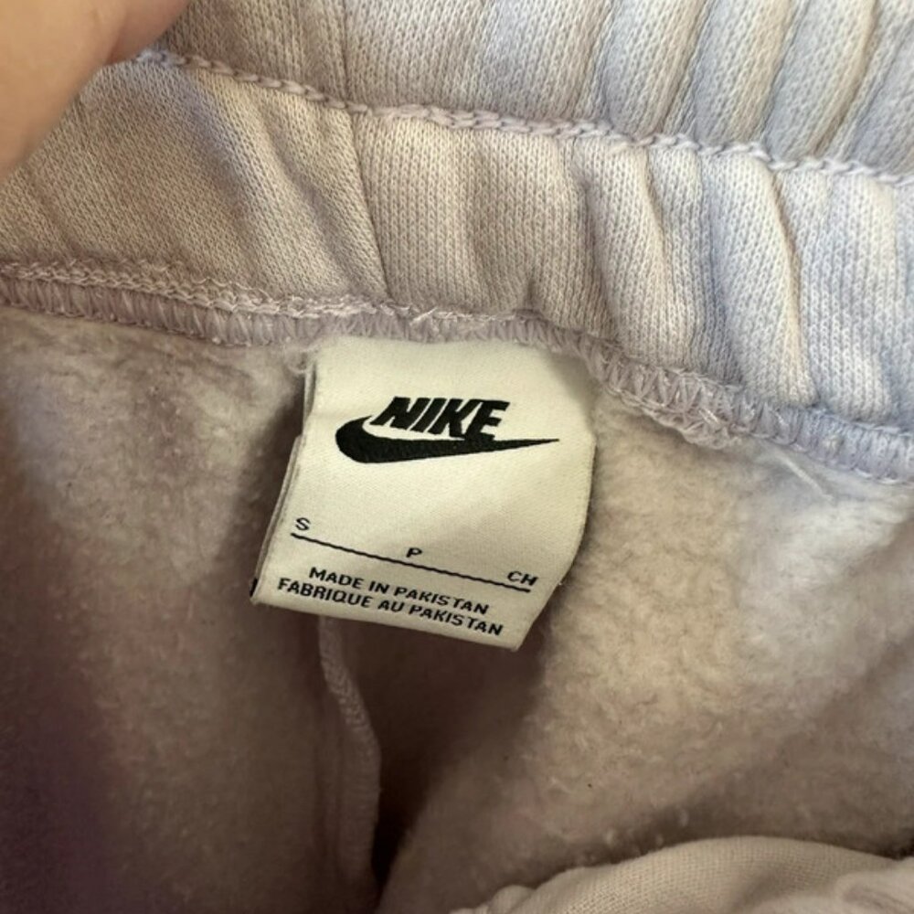 Pants - Picture 4 of 4